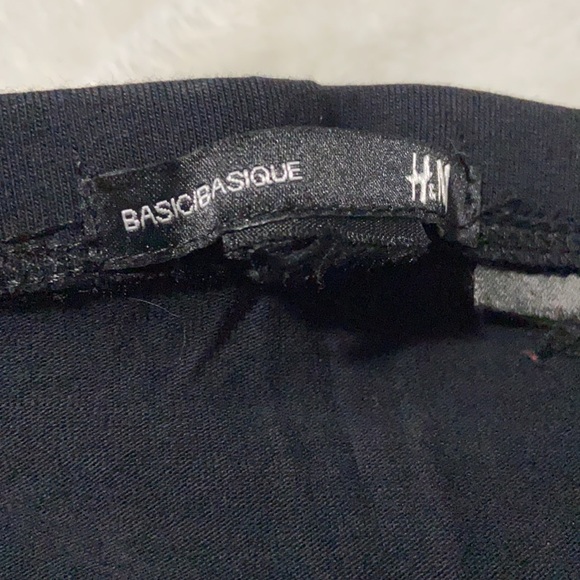 Black H&M skirt - Picture 2 of 2